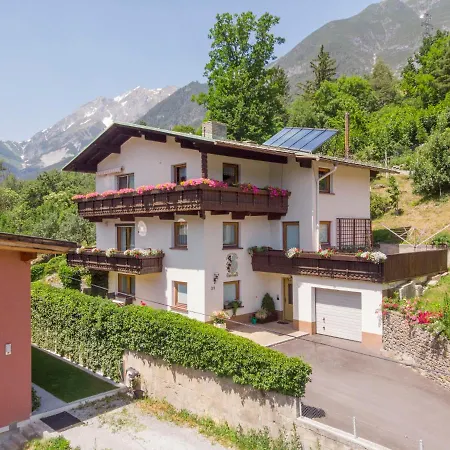 Lejlighed Pesjak By Interhome *